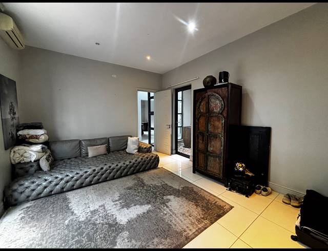 3 BEDROOM CLUSTER TO LET IN HOUGHTON ESTATE